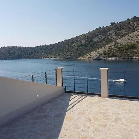 Papilla Apartment Vinisce
